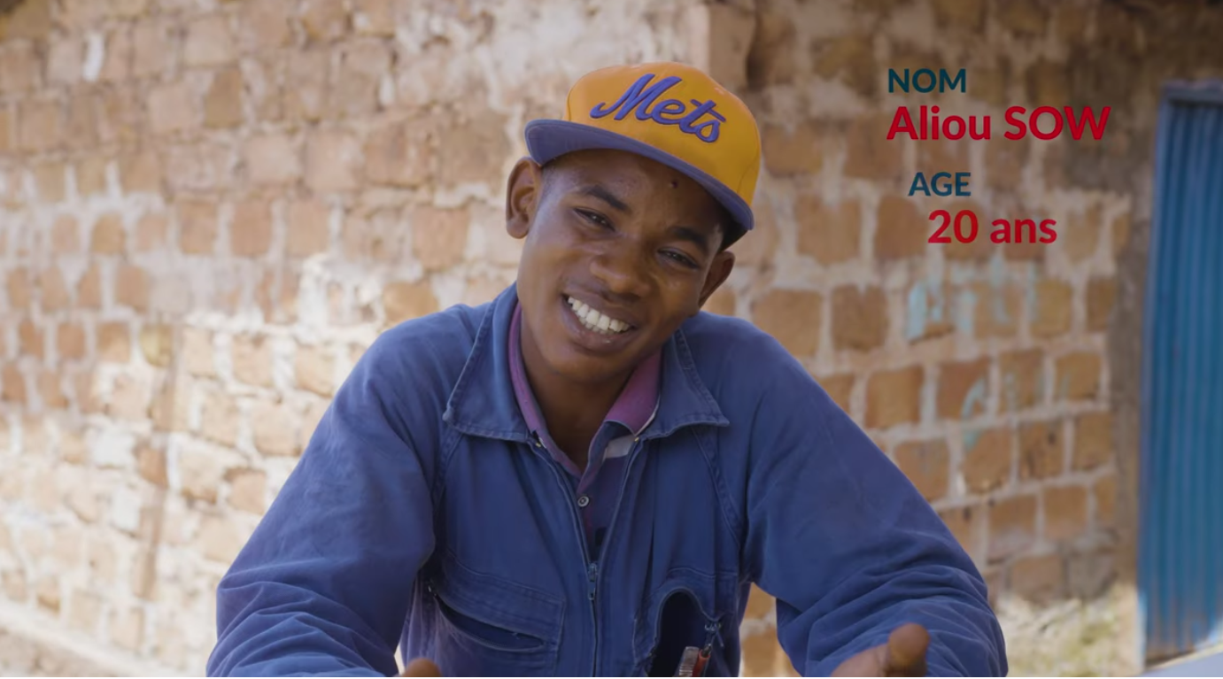 Aliou, de migrant à maître vitrier : Un savoir-faire qui change des vies